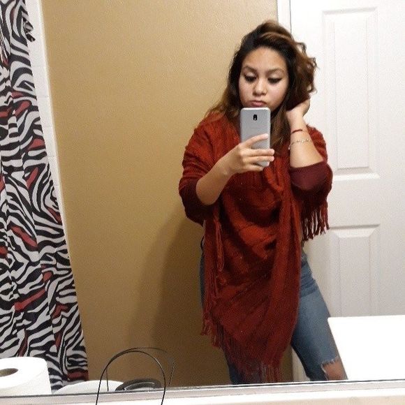 Meet your Posher, Mayra y el - Picture 1 of 1